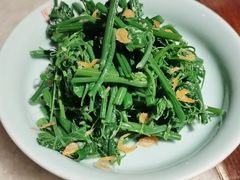 香酥虾皮丝瓜尖-小吊梨汤·北京菜·烤鸭(鸟巢店)