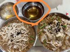 -正宗杨记普洱酸醋米线(总店)