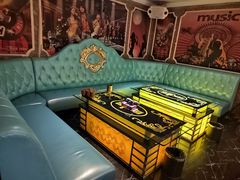 -钱莊Party连锁KTV(黄江星光城店)