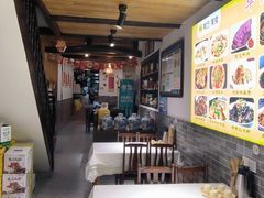 -华光驿站私房菜·黑金冠