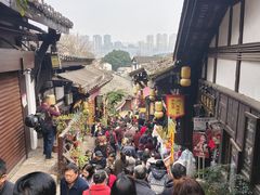 -磁器口古镇