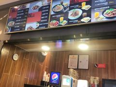 -李先生牛肉面大王(济南火车站候车室店)