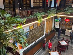 -蔼若春.传承三十年云南菜(金碧公园店)