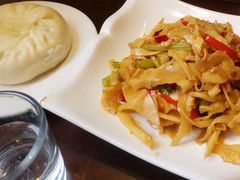素菜大包-归元·云集斋素菜馆