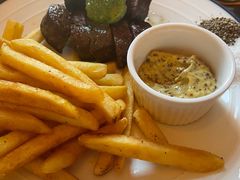 -羽深肉铺 Steak & Wine