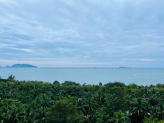 -三亚湾海居铂尔曼度假酒店