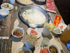 -七秒鱼·斑鱼火锅(太阳城店)