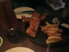 -Hooley's活利仕西餐厅(珠江新城店)