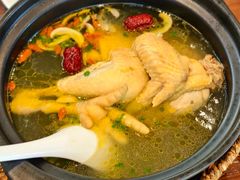 -欢乐蟹庄·精品农家乐(阳澄湖莲花岛店)