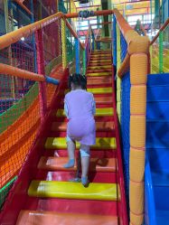 -宝燕乐园(闵行旗舰店)