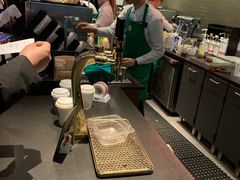 -星巴克臻选(莘庄仲盛店)