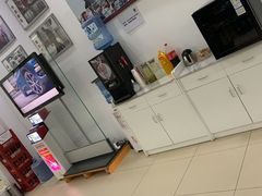 -深圳创丰宝宝马4S店(龙岗中心区店)