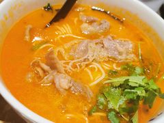 酸汤雪花肥牛面-和府捞面(东直门银座店)