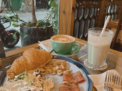 -西关84·History·Art·Cafe