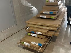 -红星美凯龙全球家居生活广场卡子门店-停车场