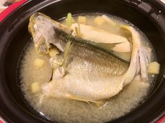 百秒黄花鱼-莆田餐厅PUTIEN(深圳湾万象城家宴店)