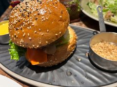 -Let'sBURGERplus·非常创意汉堡(三里屯店)