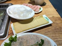 手打虾滑-草原塞蛮羊火锅城(港湾店)