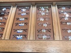 -宝丽眼镜(湖墅店)