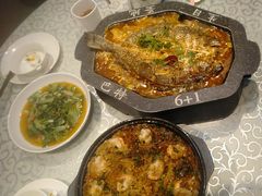 -巴特餐饮6加1音乐餐吧·新疆菜