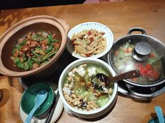 -吃饭皇帝大土家民族菜(正大广场店)