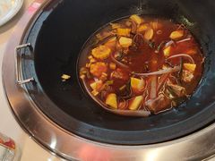 -人民公社铁锅炖·东北菜(卫国道店)