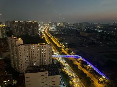 -荣誉国际酒店-云顶旋转餐厅