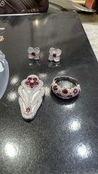 -烨麟黄金珠宝(和胤788广场一楼店)