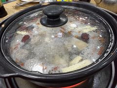 -濠轩阁特色生蚝火锅(水湾路店)