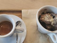 -LAVAZZA拉瓦萨咖啡(中航城君尚购物中心店)