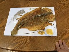 -赶海部落海鲜城(海阳路店)