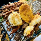 朋友带我觅食的超好吃的东北烧烤！