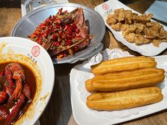 -叶派龙虾•招牌香辣蟹·海鲜(中海国际店)