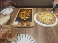 -必胜客(新中纬店)