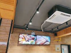 -管氏翅吧(护国寺店)
