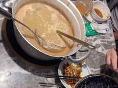 -禄婶鸡煲·打边炉