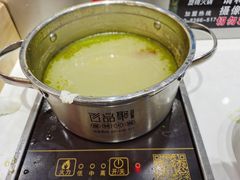 -百品聚旋转火锅(号外店)