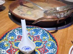 -洱火云南酸菜牛肉火锅(石景山当代商城店)