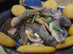 贴饼子熬小黄花鱼-真定郝家排骨(正定县总店)