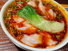 老麻抄手-全牛匠·乐山跷脚牛肉(西单华威约饭街店)