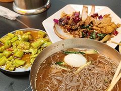-许哥东北烧烤·铁丳烤串·宫后夹肉(繁花中心店)
