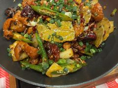 -荆九爷爆炒桥头三嫩(云南北路店)
