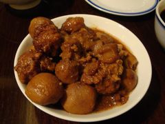 家常狮子头-咸亨酒店•非遗绍兴菜•中华老字号(堂吃餐厅)
