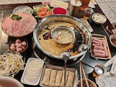 -邓莽子老火锅(中兴路总店)