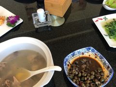 -七的湖·晚芳亭·阳澄湖农家菜·大闸蟹(莲花岛店)