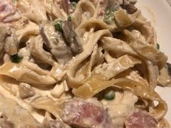 -WOLFGANG PUCK KITCHEN & BAR(迪士尼小镇店)