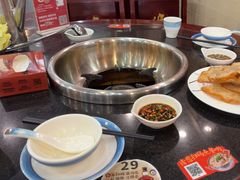 -老来福·非遗酸汤兔(凯旋路店)
