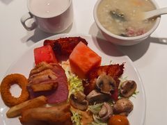 -珠海拱北口岸智选假日酒店