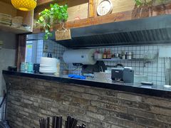 -弄堂咪道-饭香·面香·馄饨香(兴梅店)