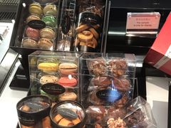 -Salon de The de Joel Robuchon(外滩18号店)